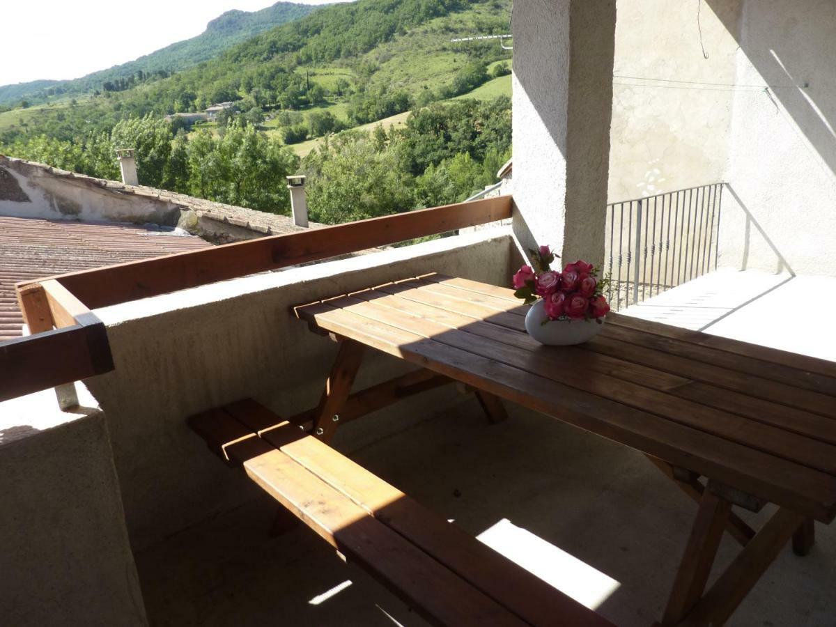 Gite La Riviere Saint-Martin-le-Superieur Exterior photo